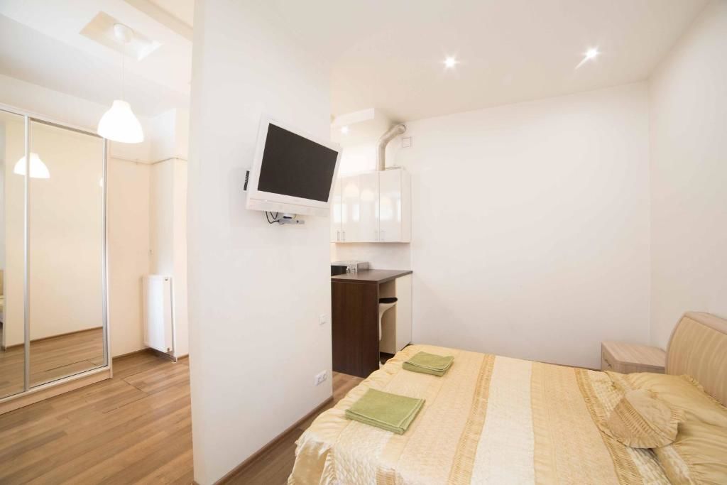 Апартаменты Chornovola 11 Apartment Lviv Centre Львов-17