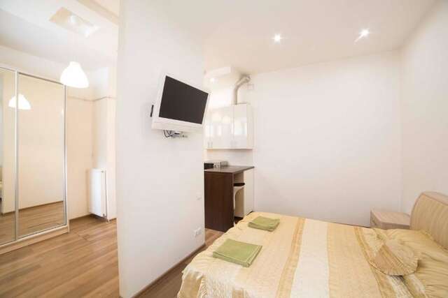 Апартаменты Chornovola 11 Apartment Lviv Centre Львов-16