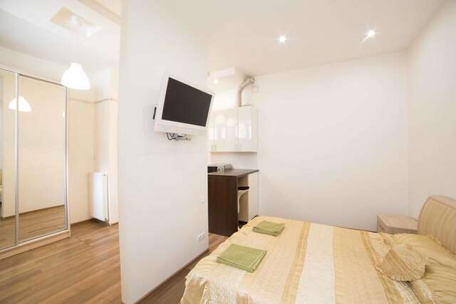 Апартаменты Chornovola 11 Apartment Lviv Centre Львов-5